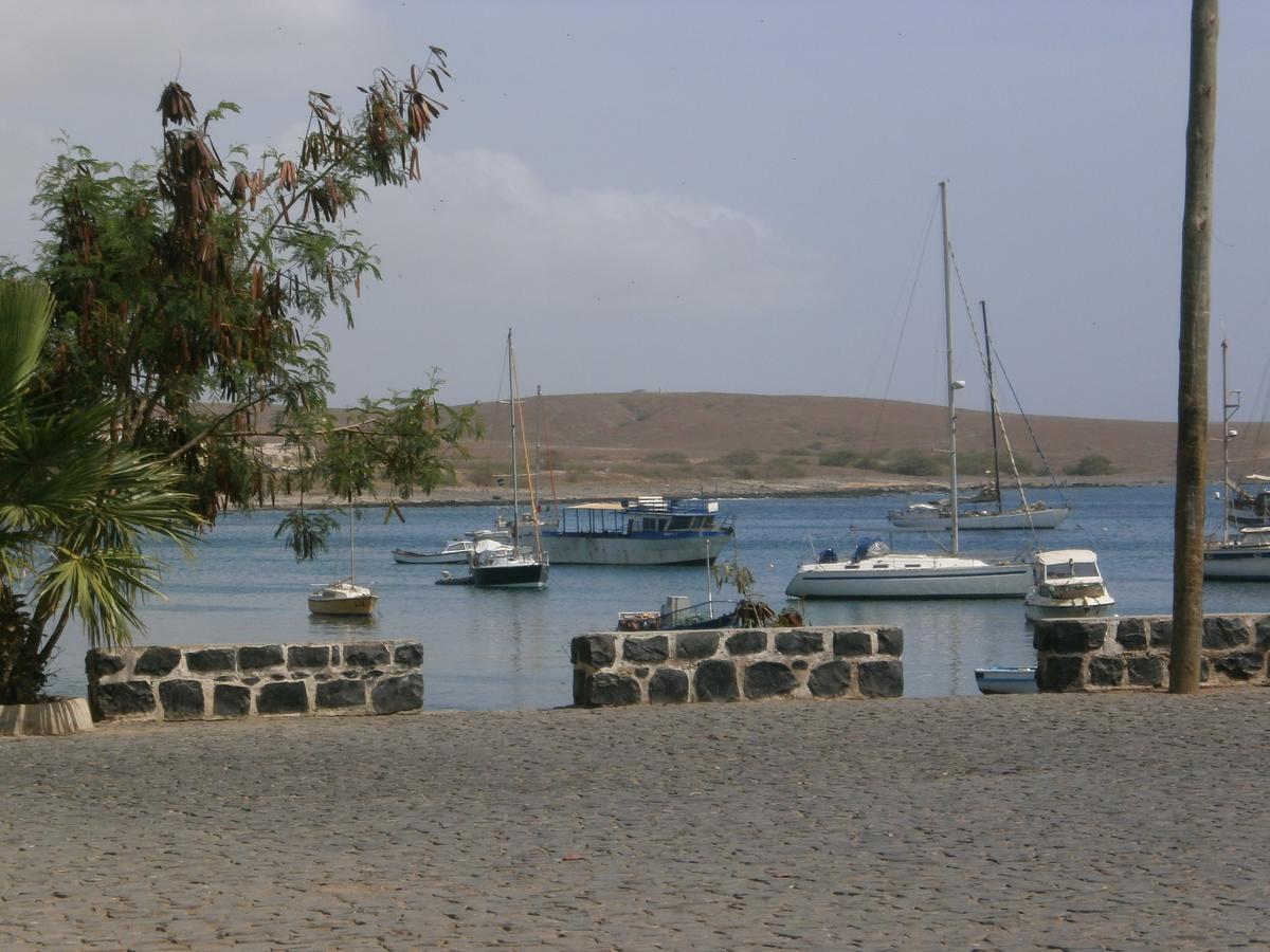 Yacht Club Sal Bed & Breakfast Palmeira Exterior foto