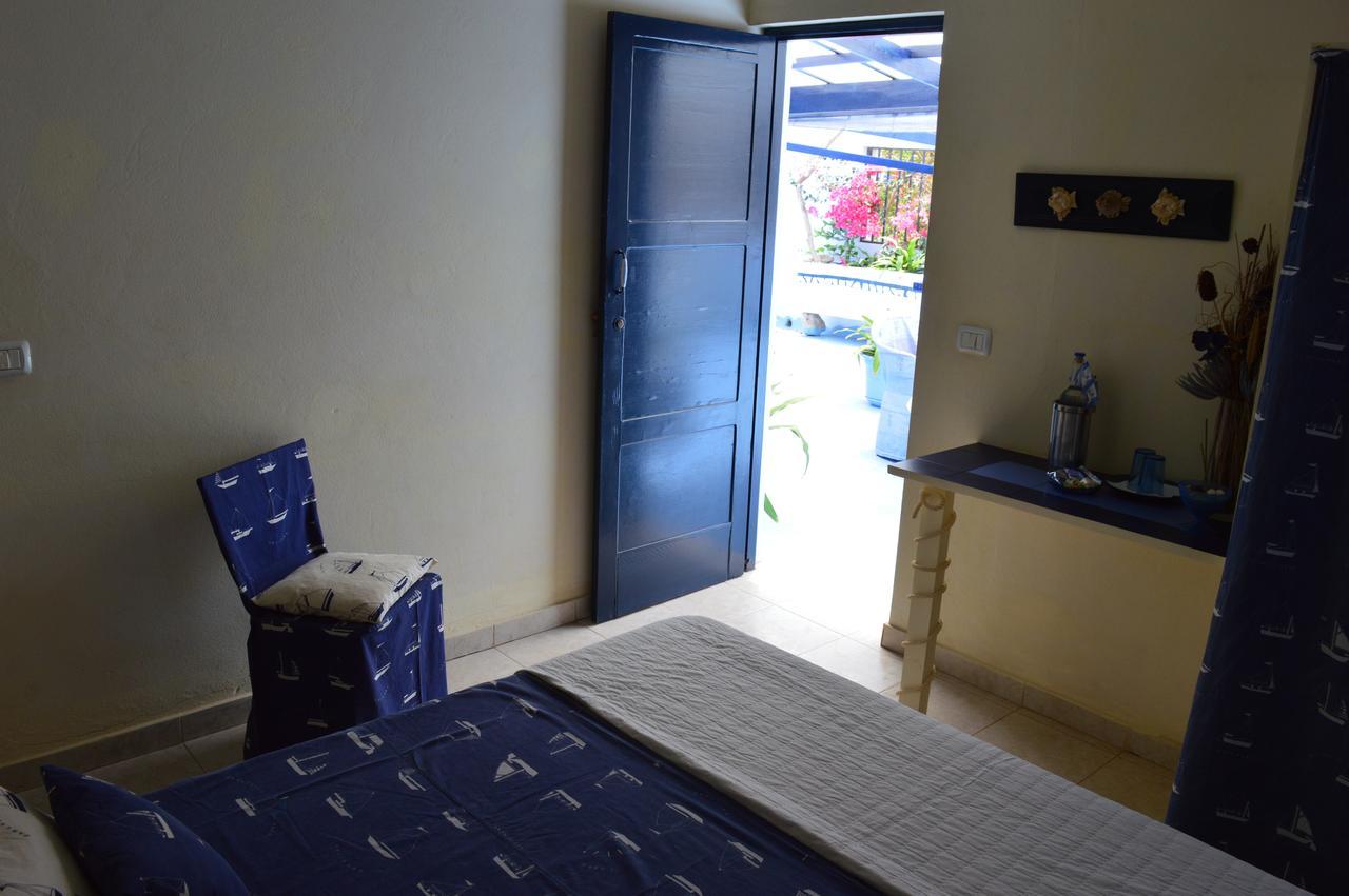 Yacht Club Sal Bed & Breakfast Palmeira Exterior foto